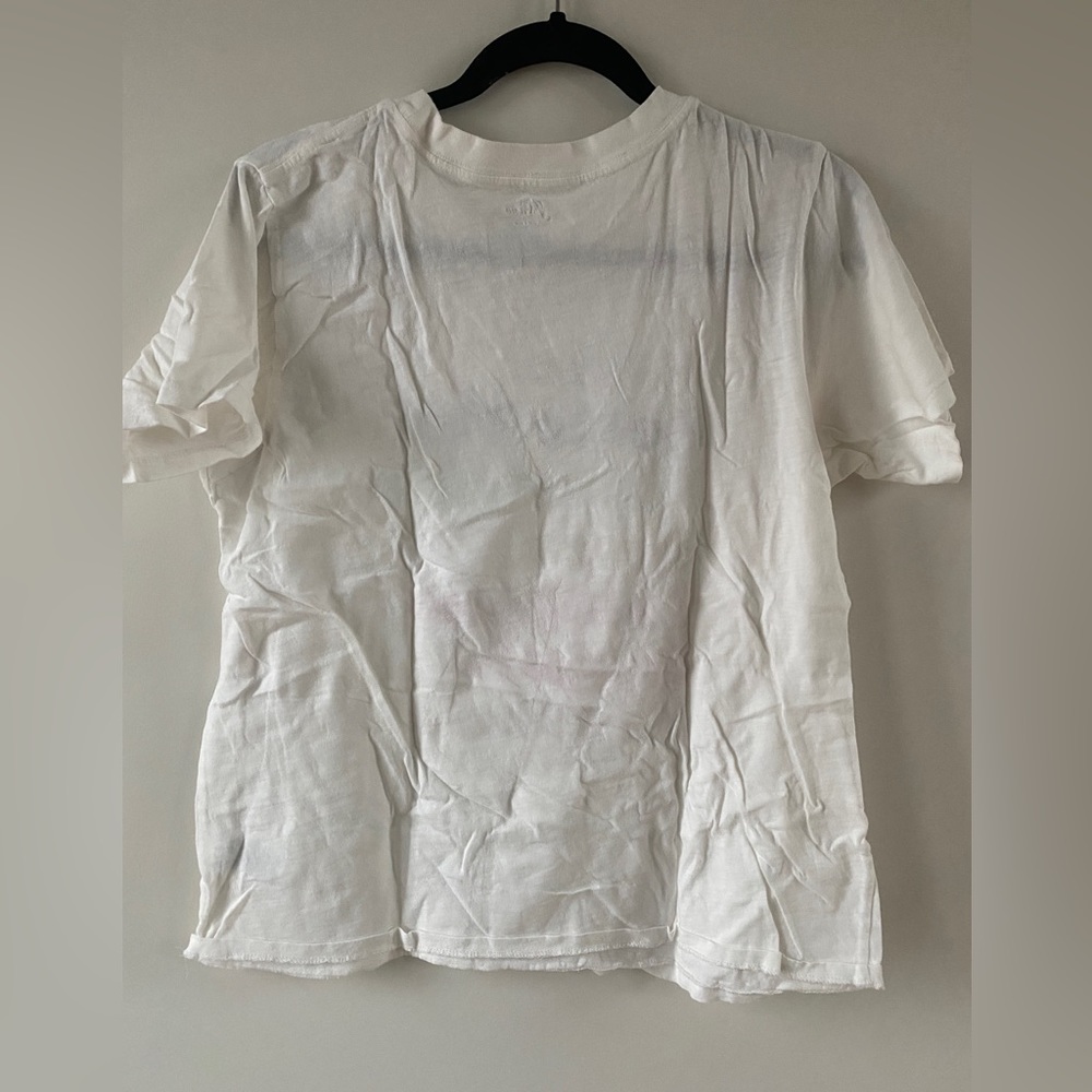 Cute T-Shirt! - Picture 3 of 3